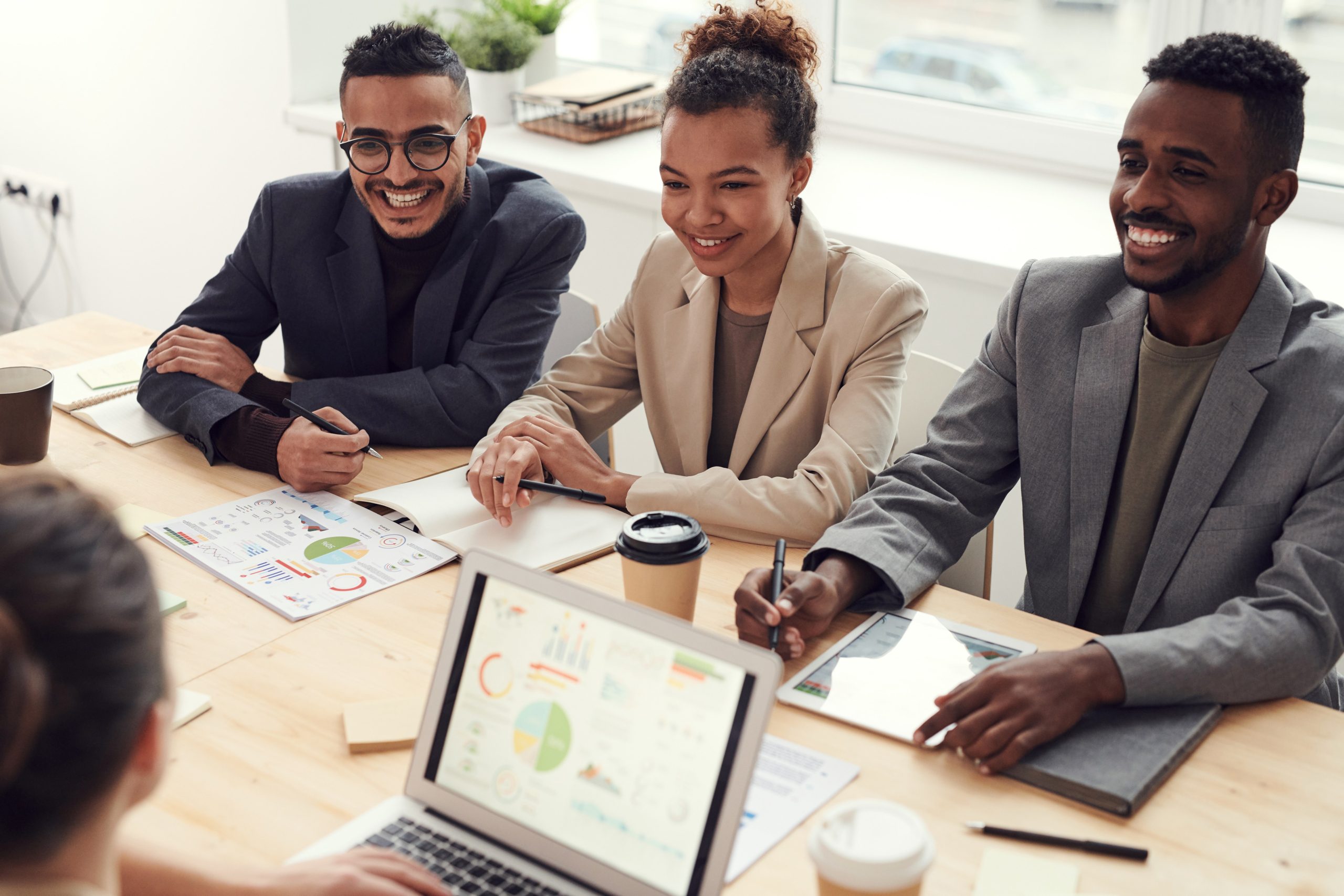 CRO marketing team meeting with clients